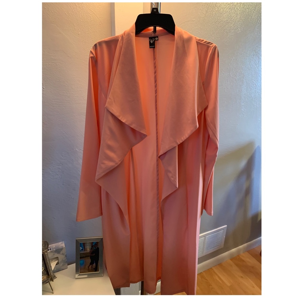Peach duster - Picture 3 of 3